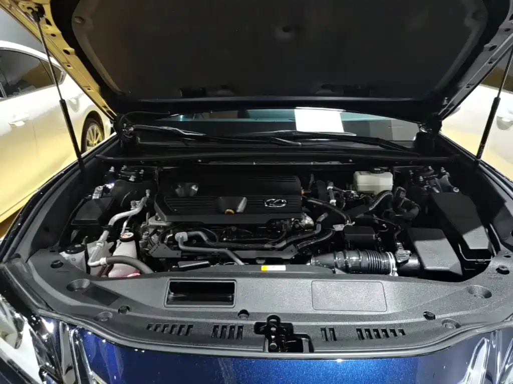 Lexus ES — миниатюра 20