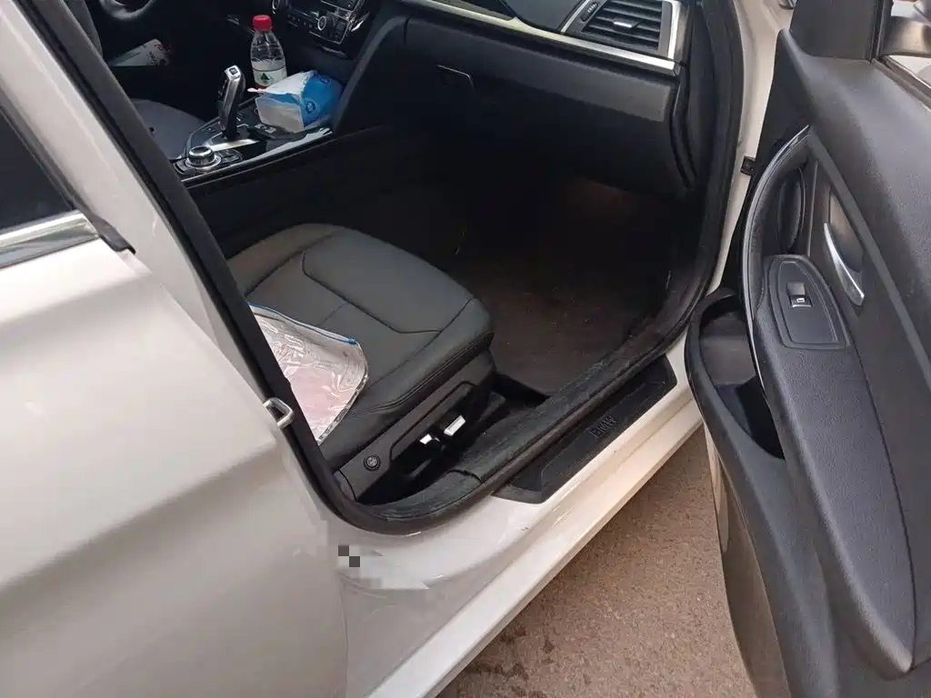 BMW 3 Series — миниатюра 18