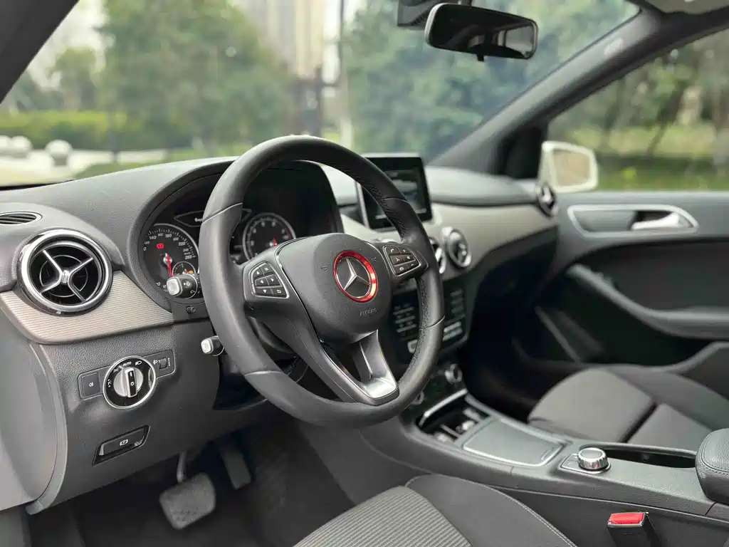Mercedes-Benz B-Class B 2017 B 180