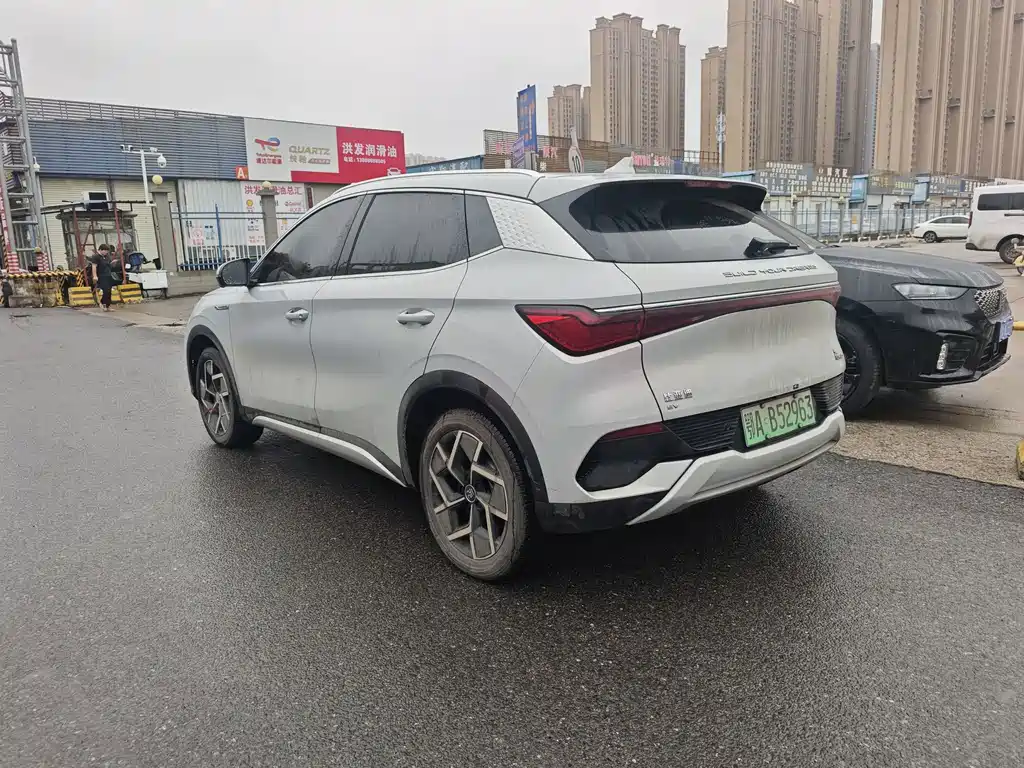 BYD Yuan Plus — миниатюра 8