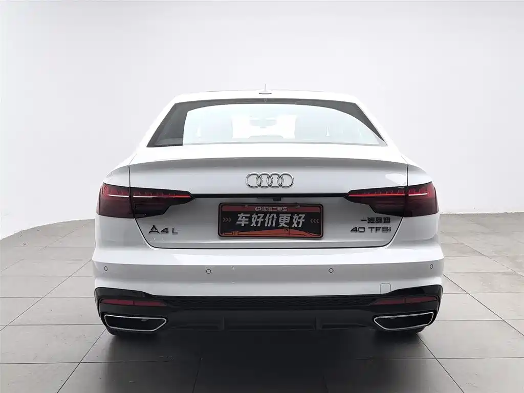 Audi A4L 2024 40 TFSI Luxury