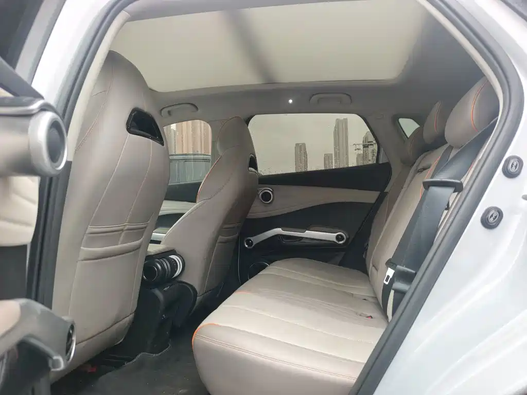 BYD Yuan Plus — миниатюра 6