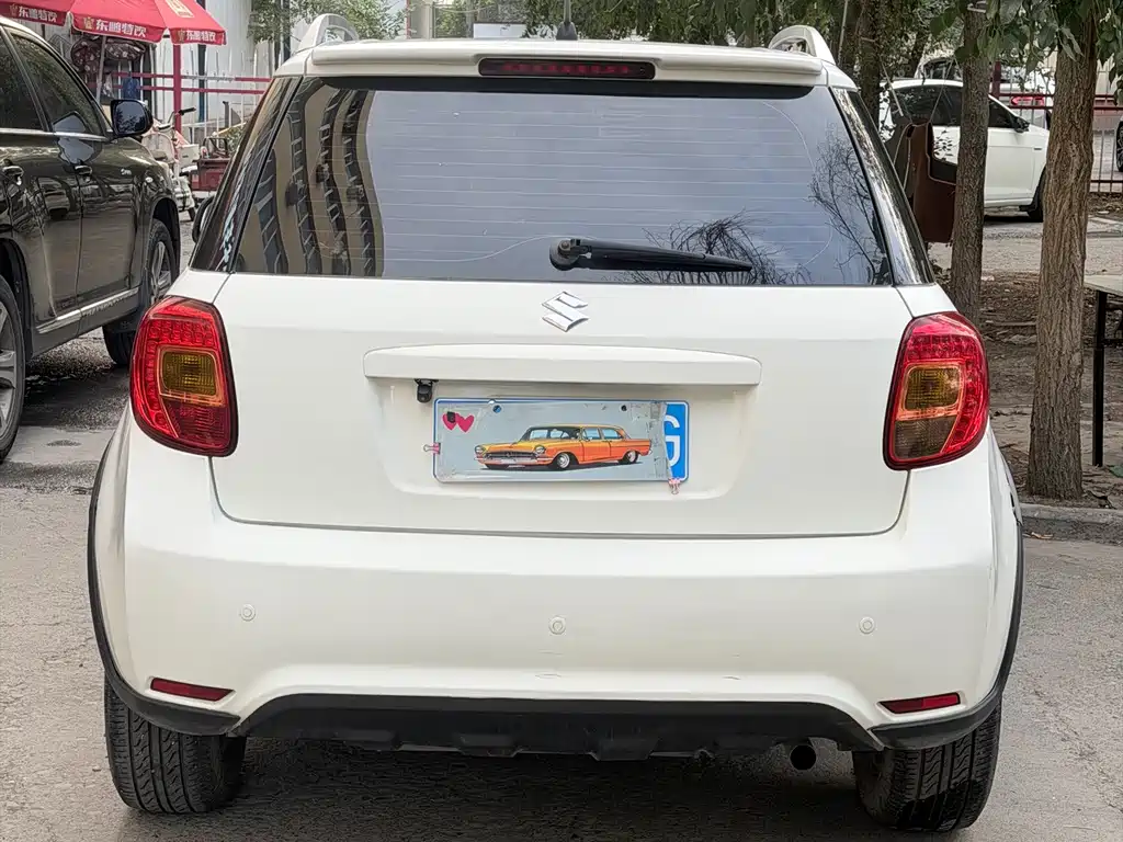Suzuki SX4 — миниатюра 9