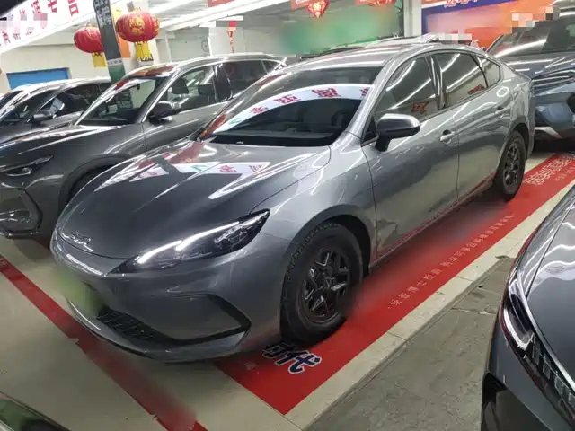 BYD SEAL 05 DM I 2025