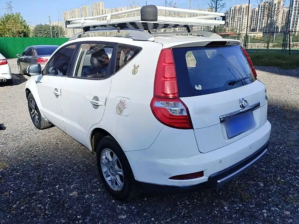 Geely GX7 — миниатюра 5