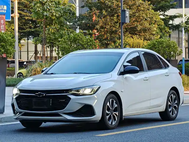 CHEVROLET CRUZE 2019