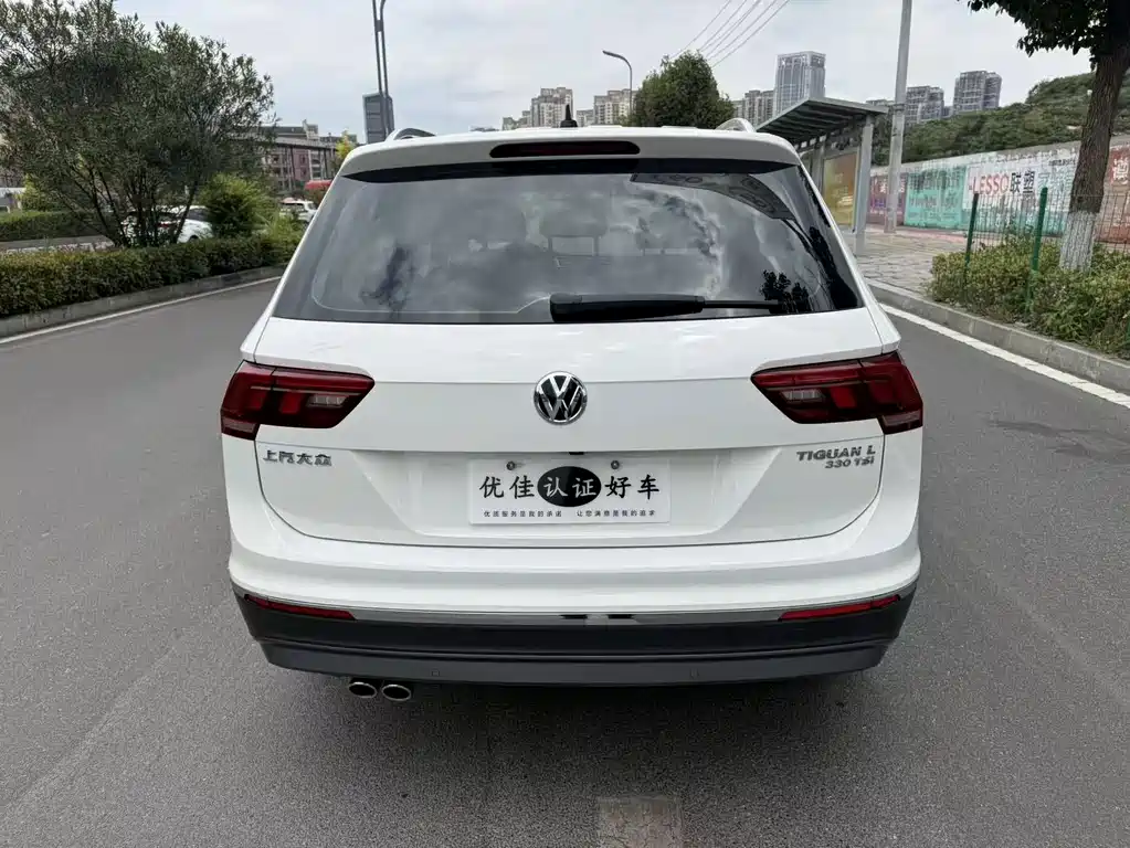 Volkswagen Tiguan L — миниатюра 11