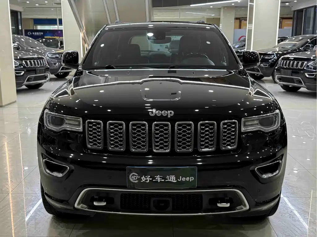 Jeep Grand Cherokee (Import) — миниатюра 2