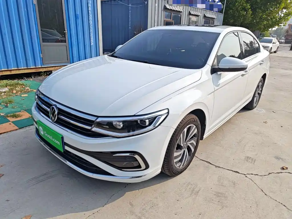 Volkswagen Bora — миниатюра 2