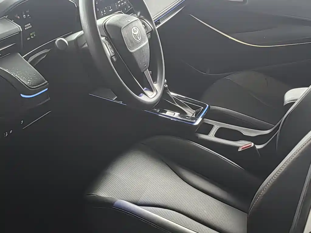 Toyota Corolla — миниатюра 9