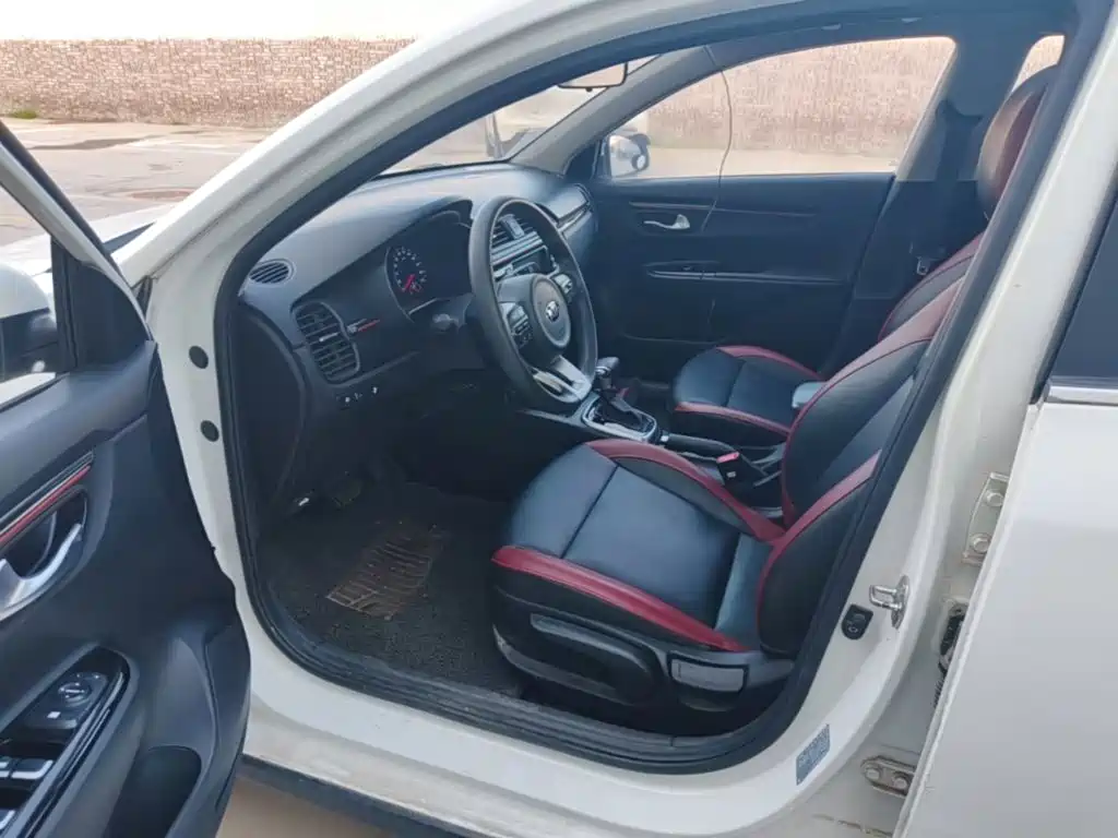 Kia KX Cross — миниатюра 16