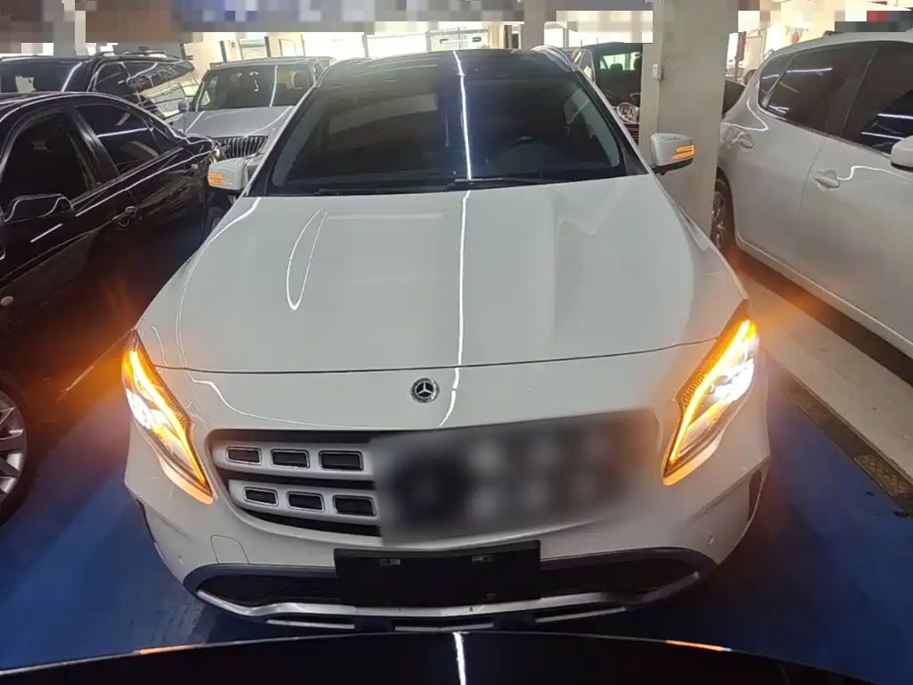 Mercedes-Benz GLA — миниатюра 3