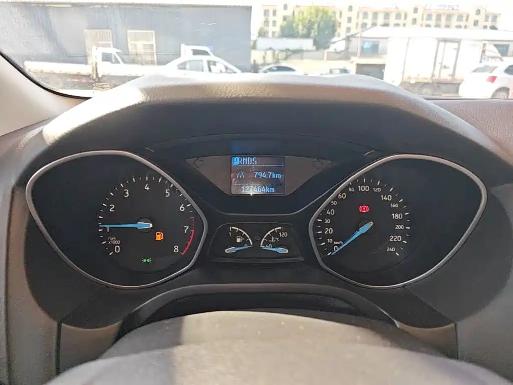 Ford Focus — миниатюра 12