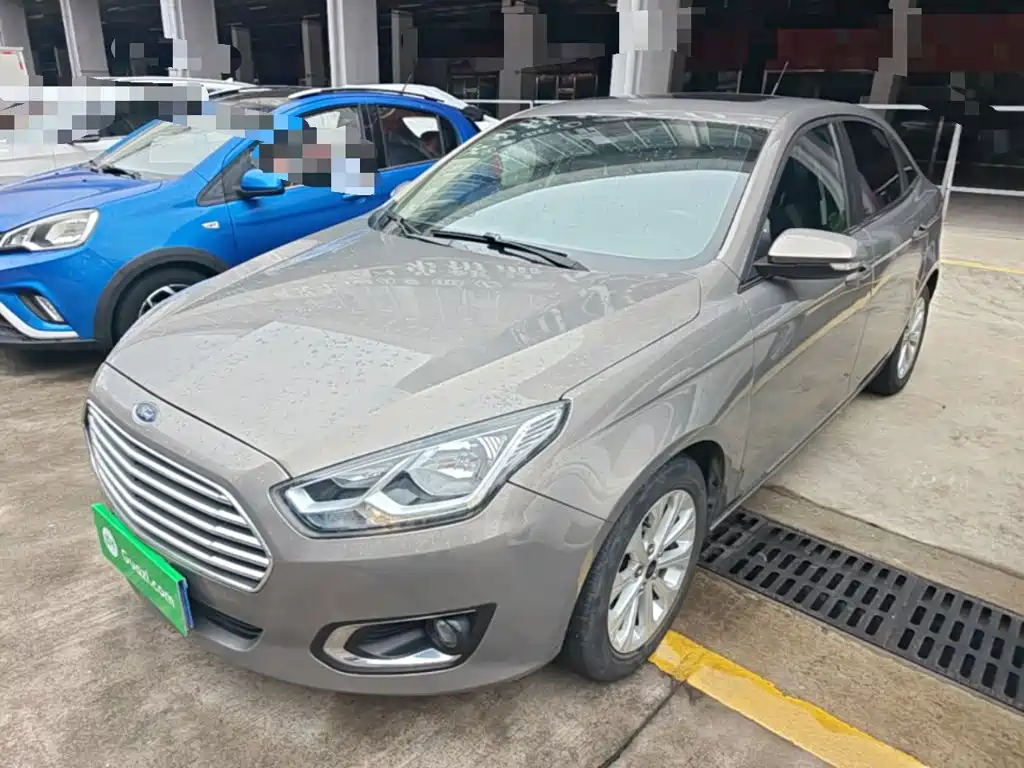 Ford Escort — миниатюра 2
