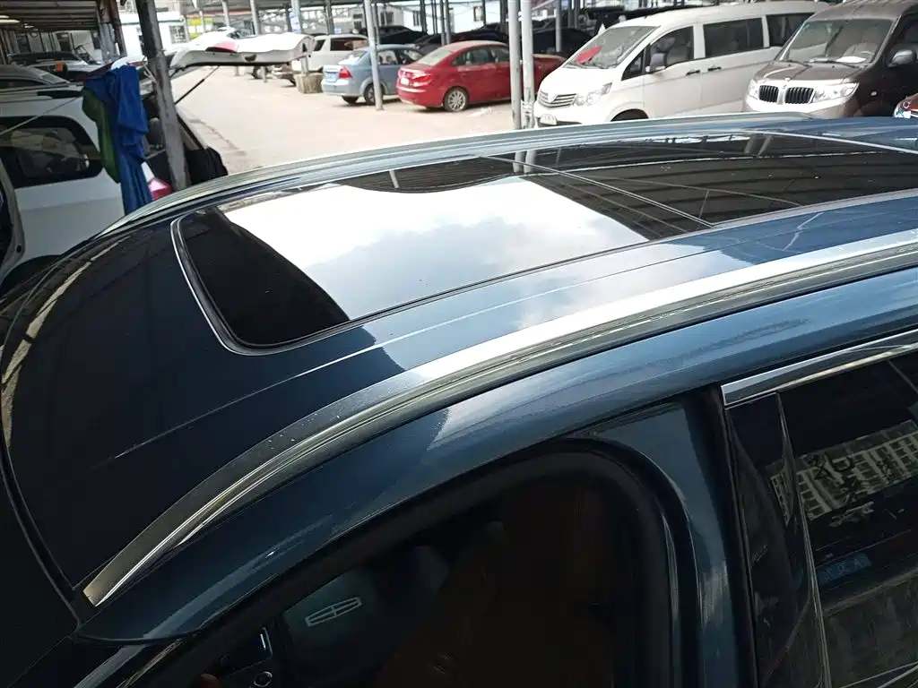 Lincoln Aviator (Import) — миниатюра 31
