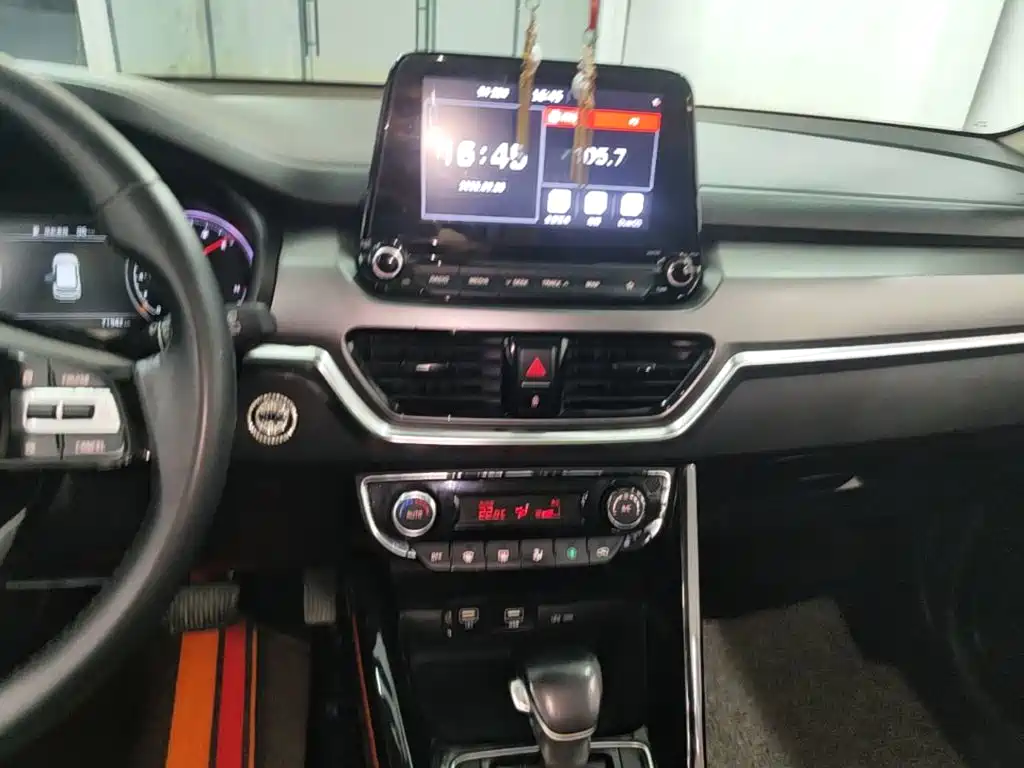 Kia Sportage — миниатюра 13