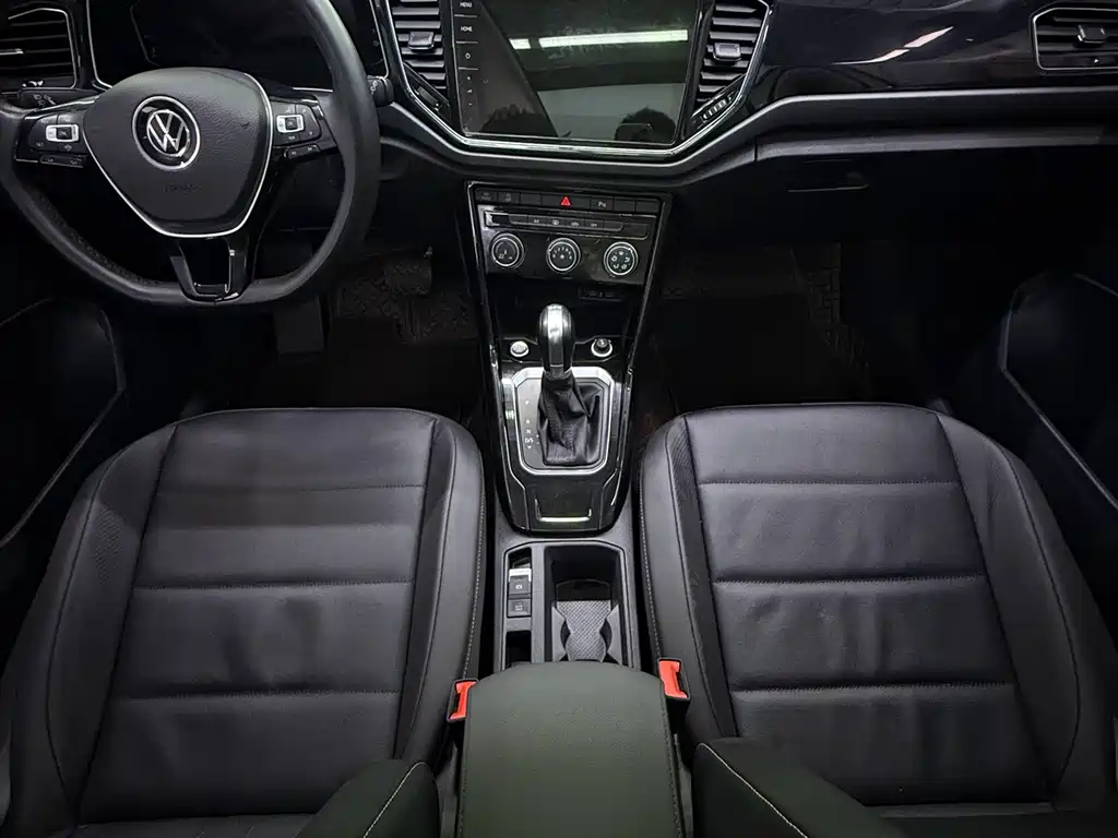Volkswagen T-Roc — миниатюра 11