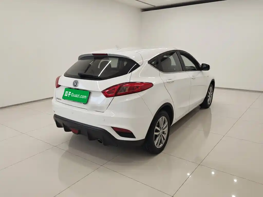 Changan Eado XT — миниатюра 4