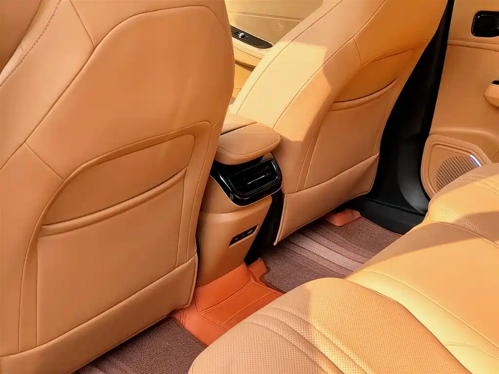 GEELY GALAXY GALAXY L7