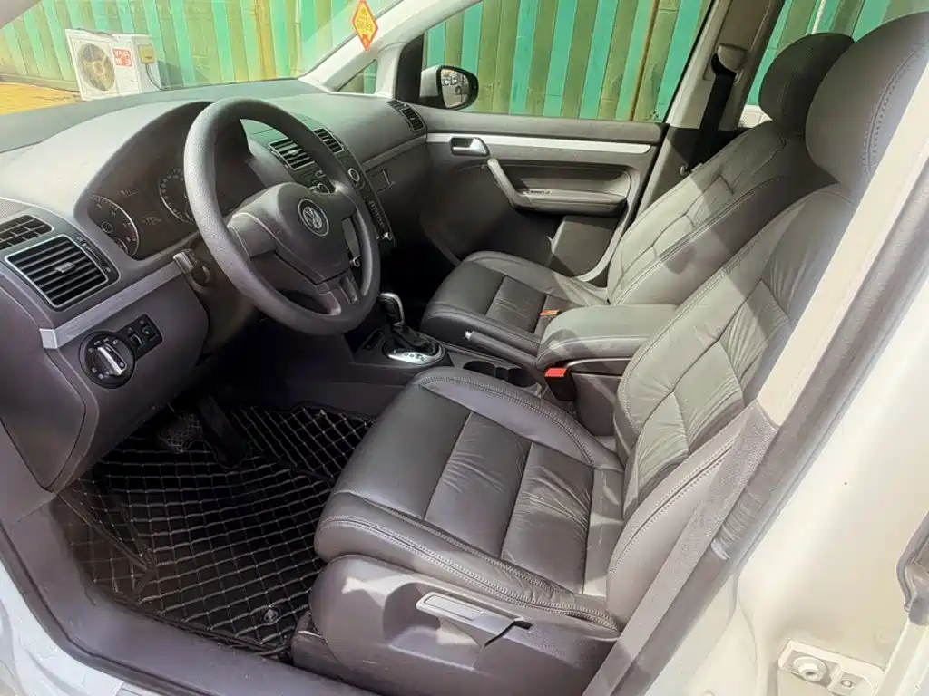 Volkswagen Touran — миниатюра 12