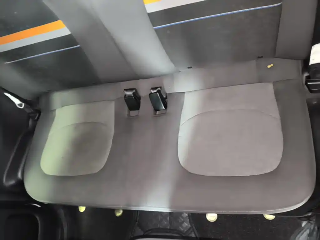 Wuling MINIEV — миниатюра 17