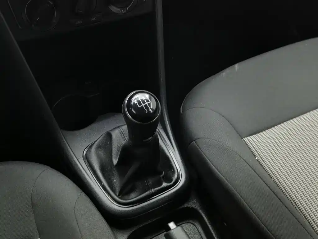 Volkswagen Polo — миниатюра 13