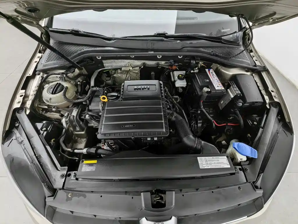 Volkswagen Golf — миниатюра 6