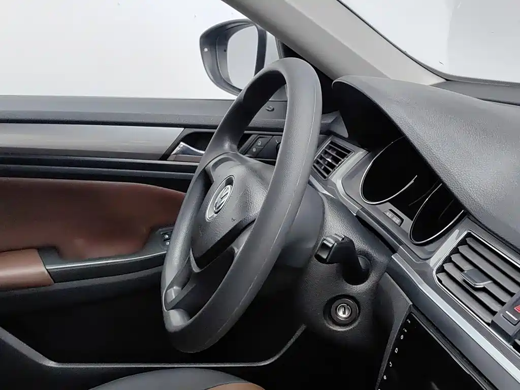 Volkswagen Bora — миниатюра 22