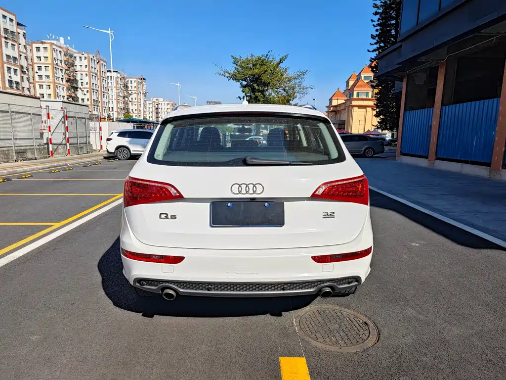 Audi Q5 (Import) — миниатюра 5