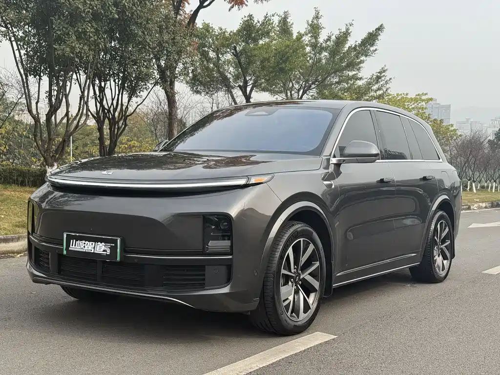 Li Auto IDEAL L8