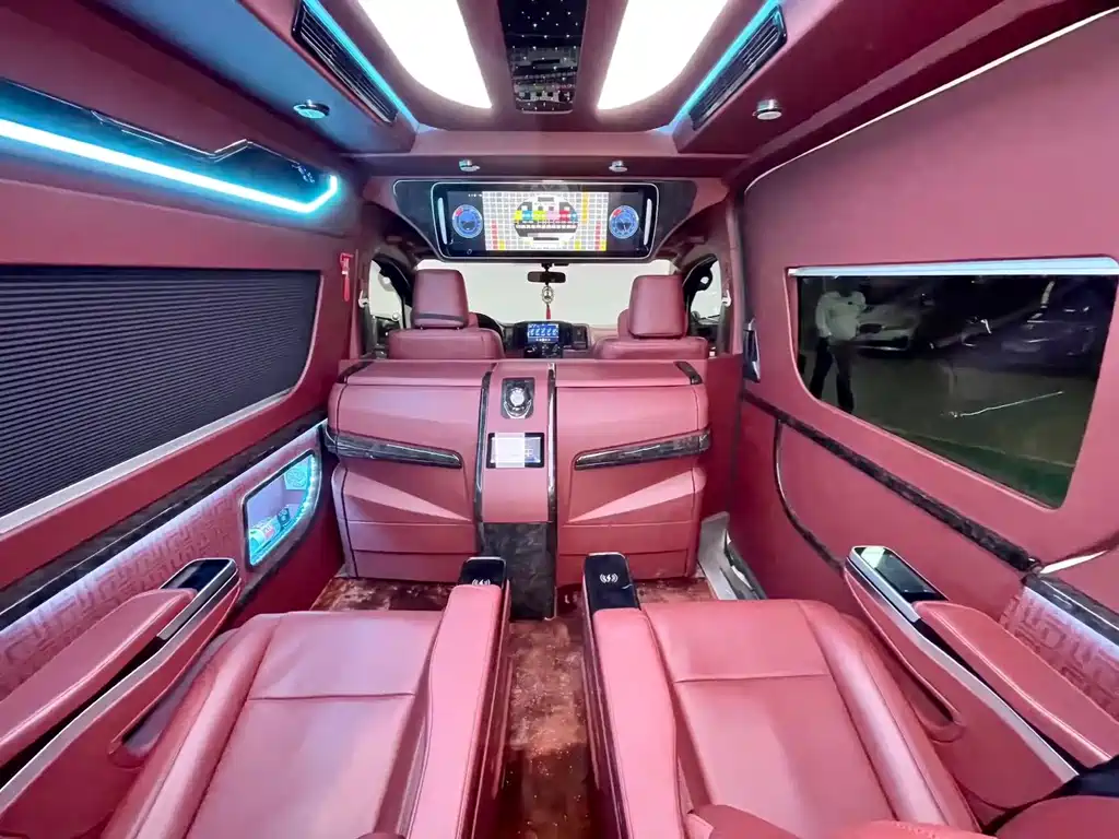 Toyota HiAce 2022 3.5L