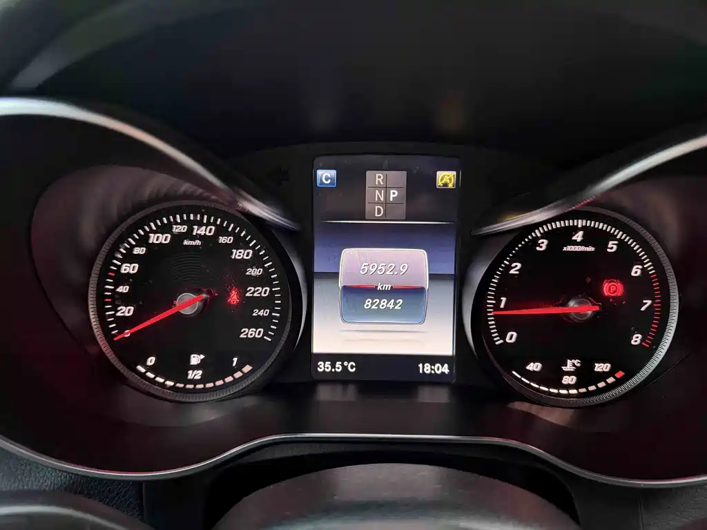 Mercedes-Benz GLC — миниатюра 13