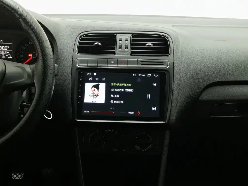 Volkswagen Polo — миниатюра 12