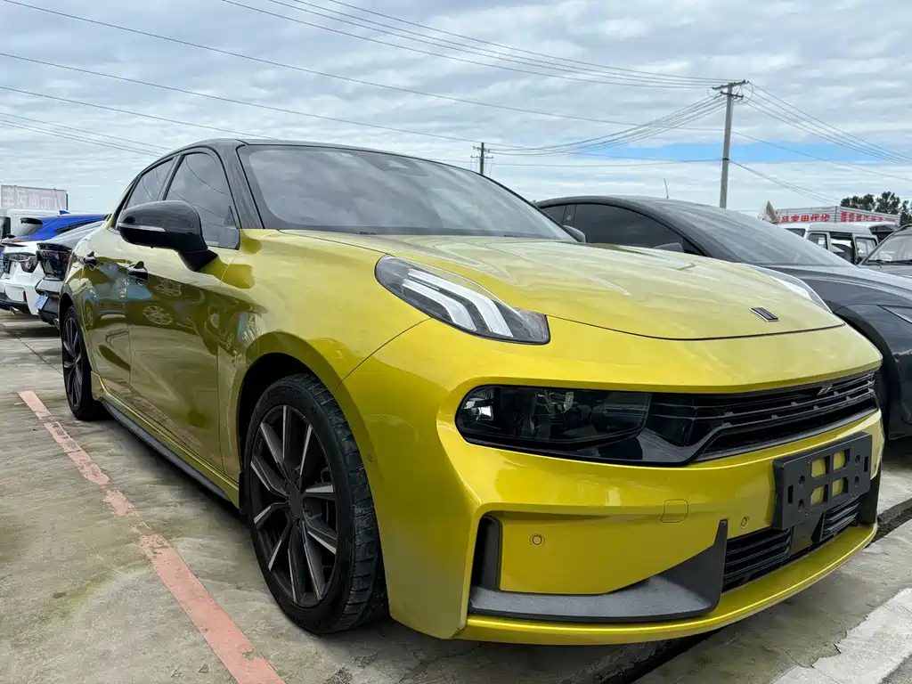 Lynk & Co 03 — миниатюра 3