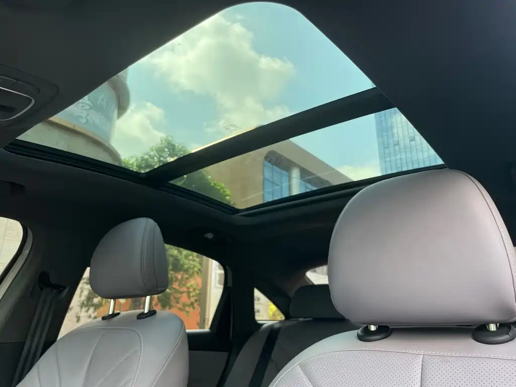 Roewe M7 DMH — миниатюра 13
