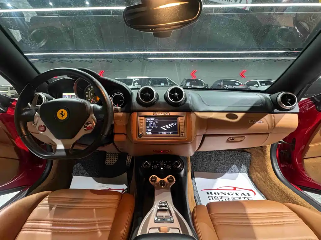 Ferrari California T 4.3L Standard Type, фото 9