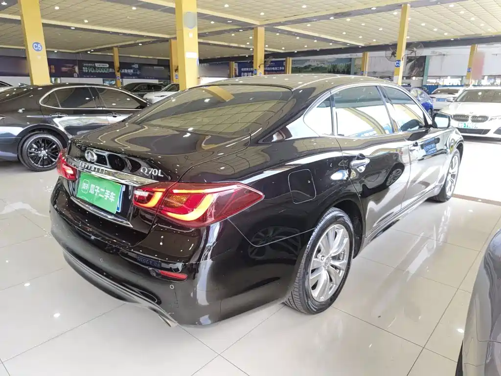 Infiniti Q70 2019 Q70L 2.0T Elite