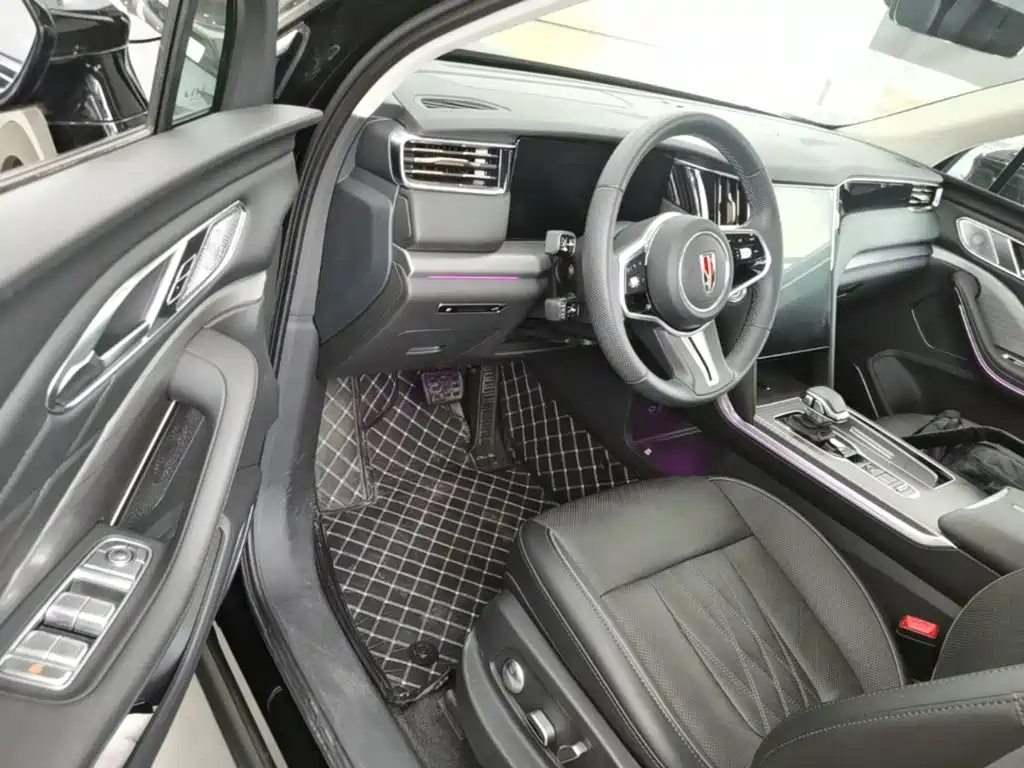 Hongqi Hongqi HS7 PHEV — миниатюра 16