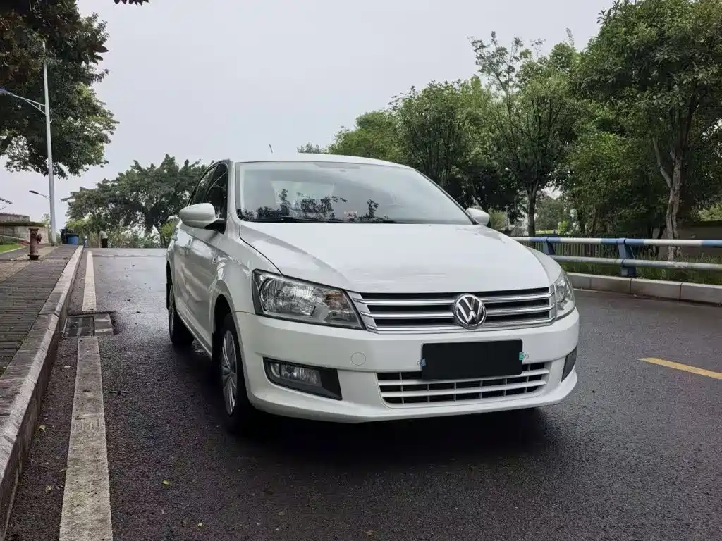 Volkswagen Santana — миниатюра 4