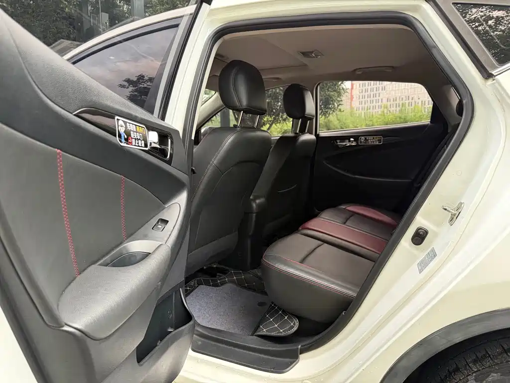 Changan Eado XT — миниатюра 10