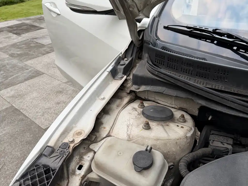 Changan Eado XT — миниатюра 16