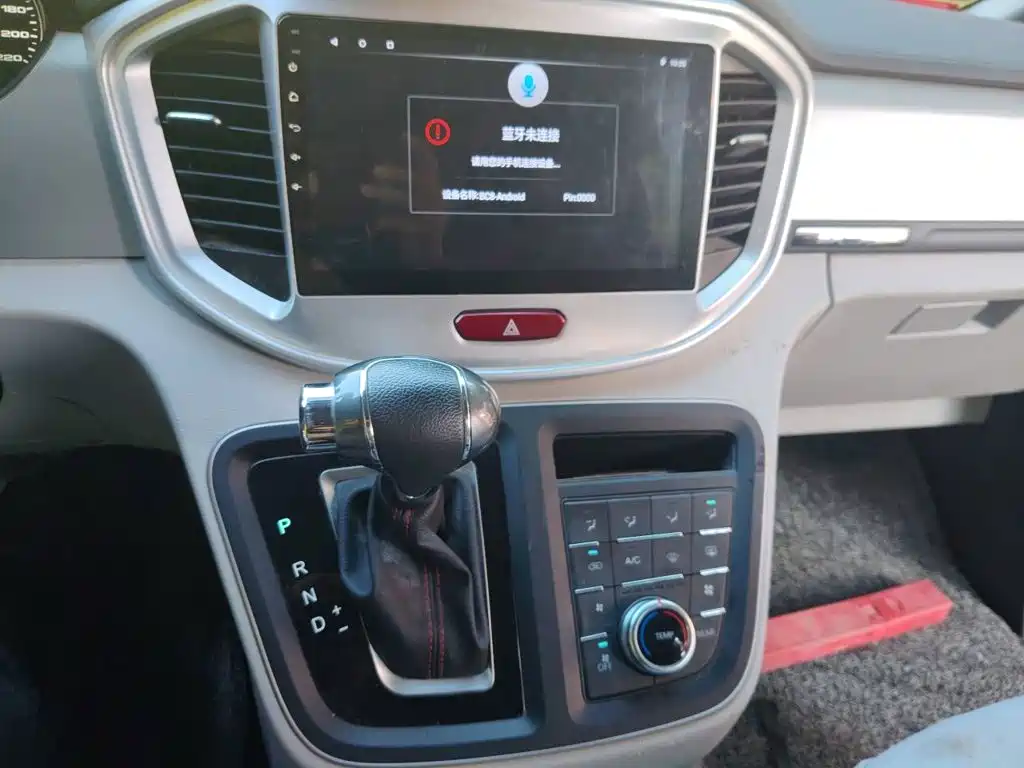 JAC Refine Refine M4 — миниатюра 6