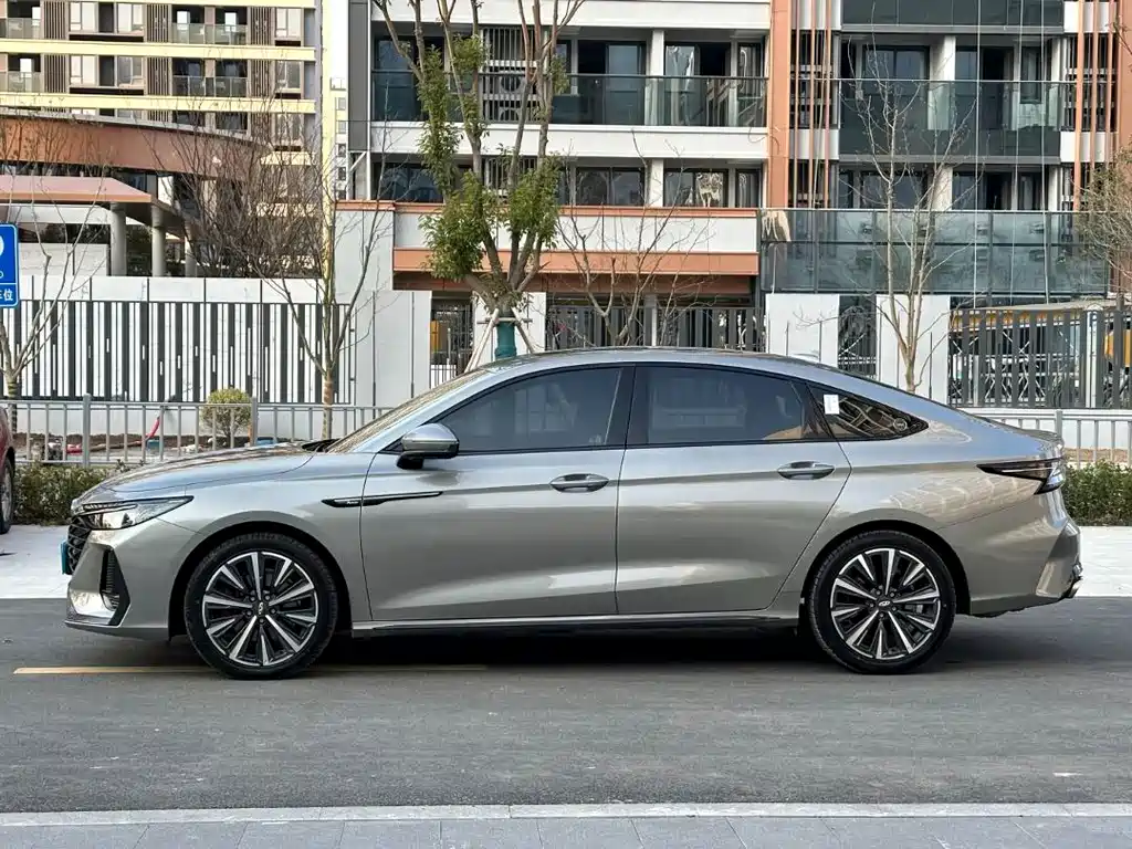 Chery Arrizo 8 — миниатюра 4