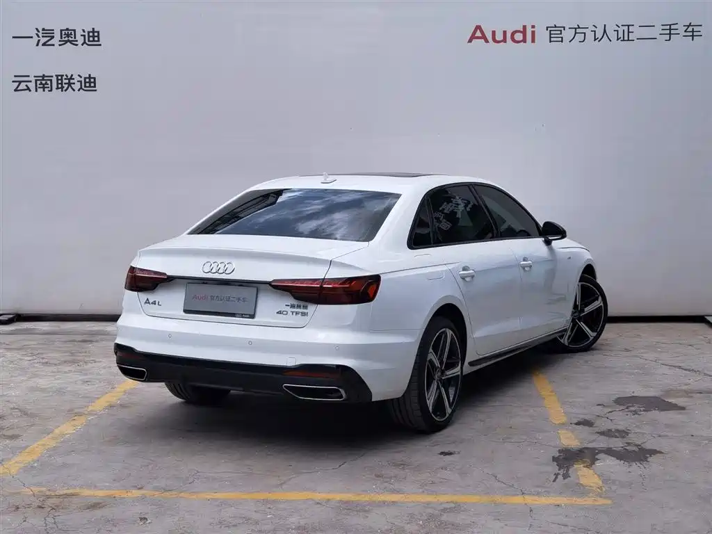 Audi A4L 2024 40 TFSI Luxury