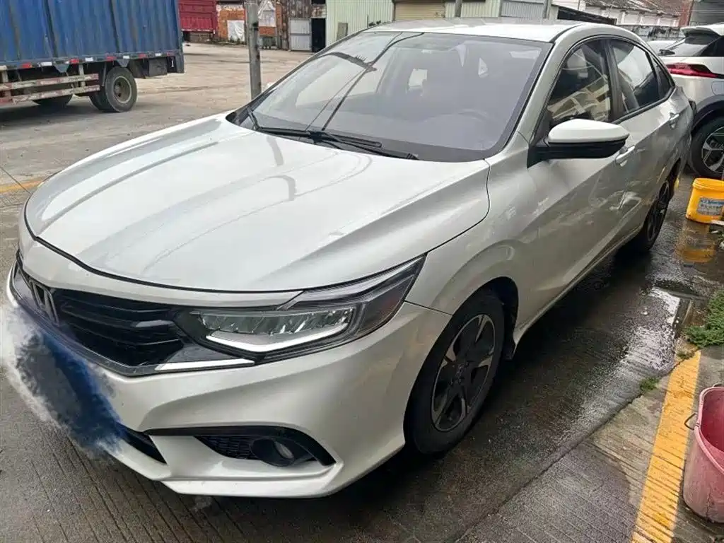 Купить Honda Envix