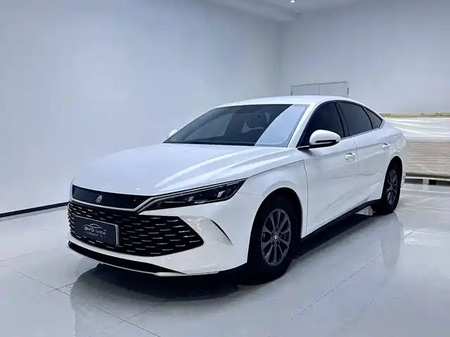 2025 BYD Qin