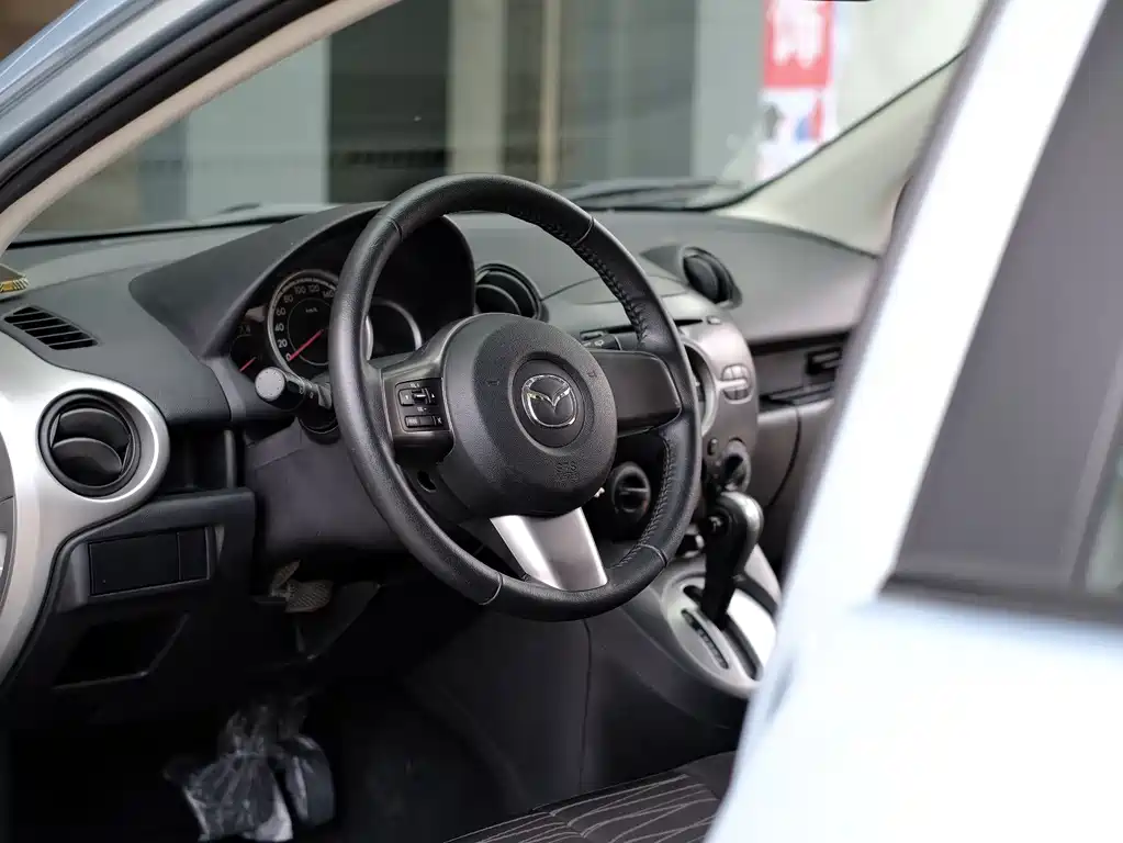 Mazda 2 Dazzle Dynamic 1.5L Auto Luxury Edition, фото 20