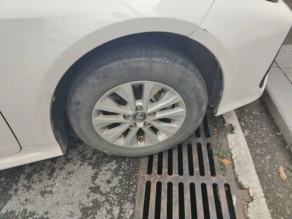 Toyota Corolla — миниатюра 8