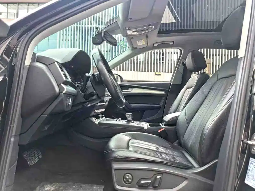 Audi Q5L — миниатюра 5