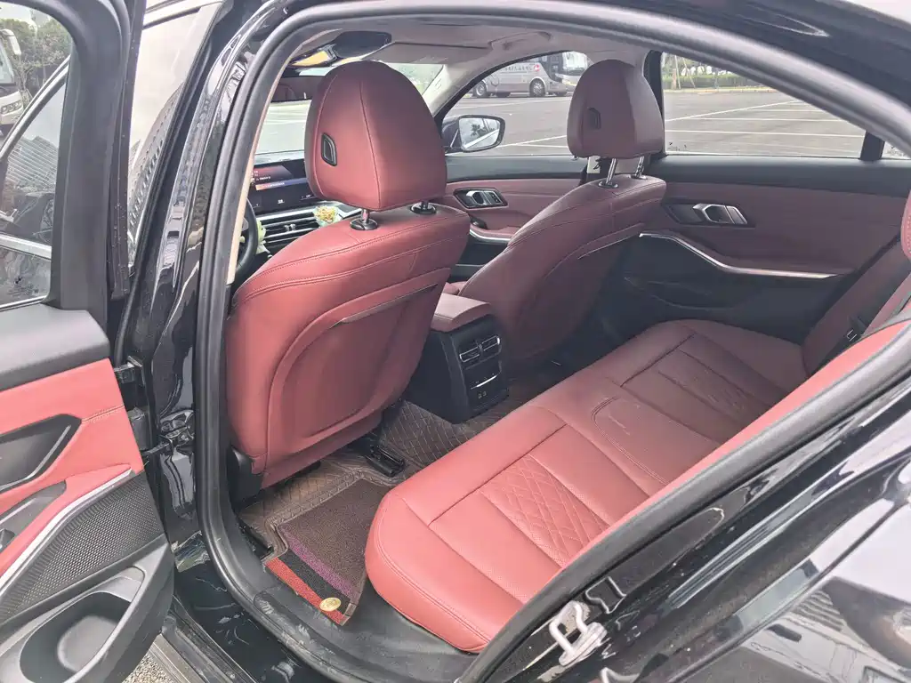 BMW 3 Series — миниатюра 9